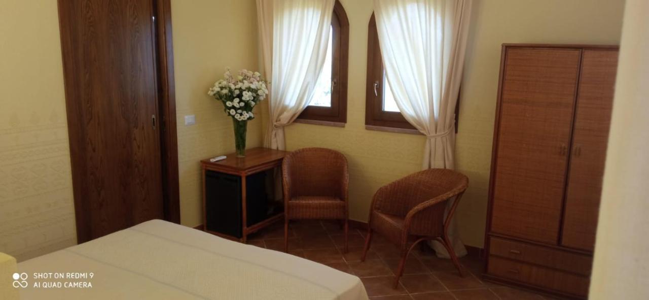 S'Ena Hotel Arbus Zewnętrze zdjęcie